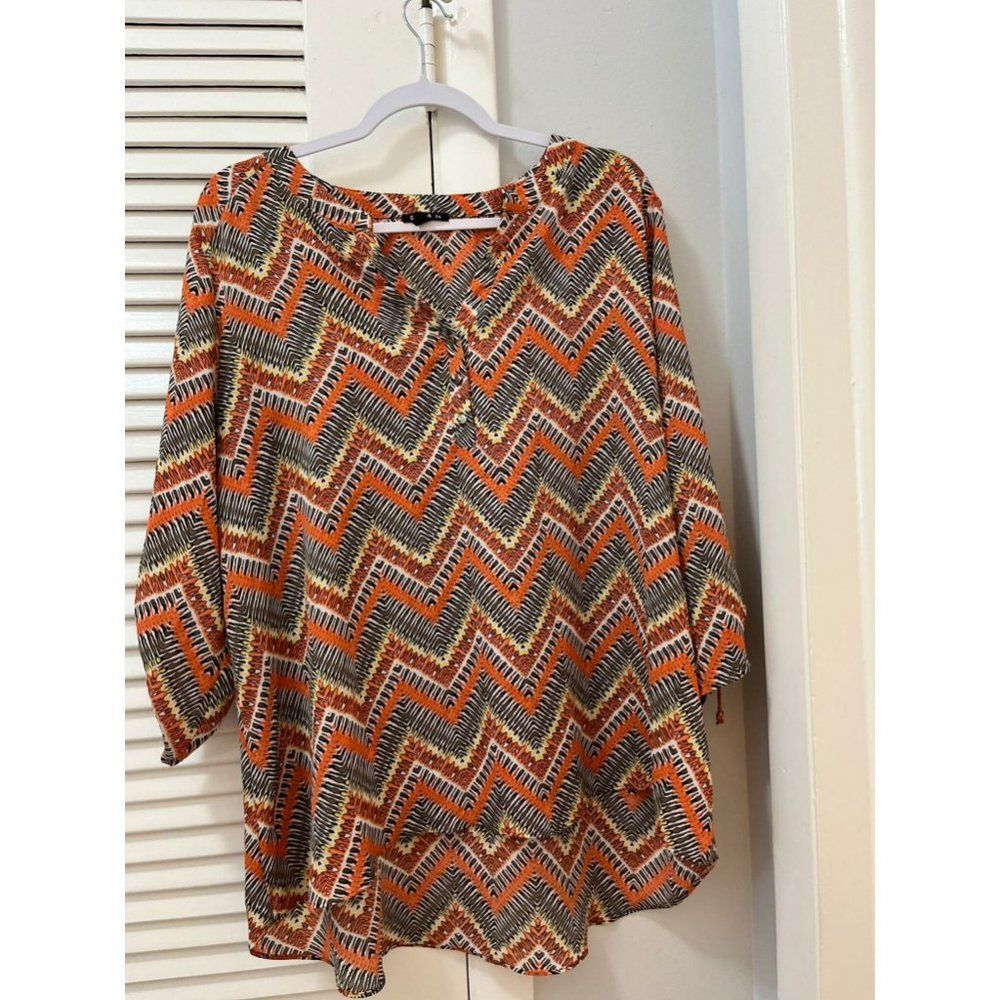 Sami & Jo  Women's Tops V-Neck XL